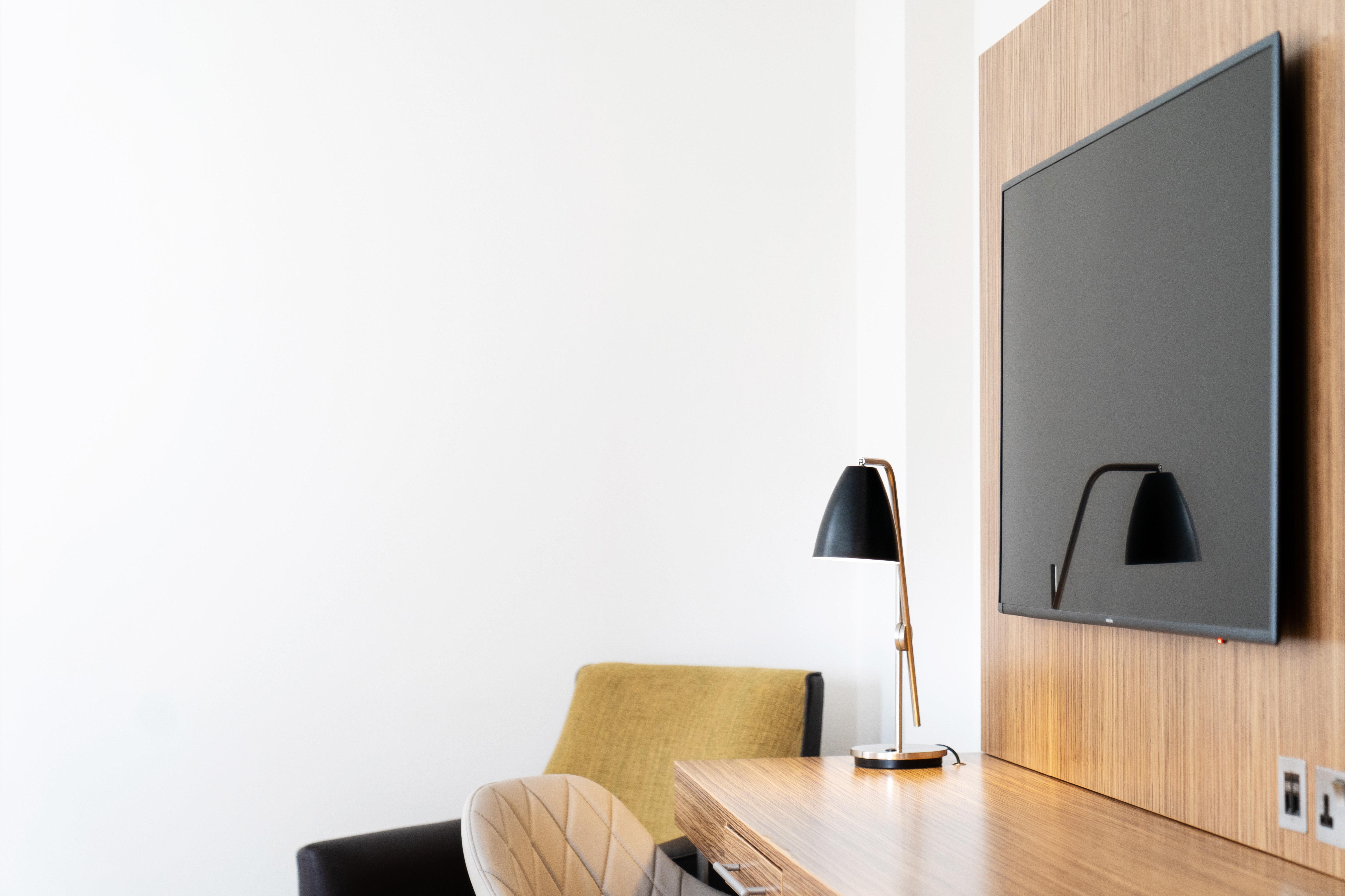 Holiday Inn Stevenage By Ihg Экстерьер фото