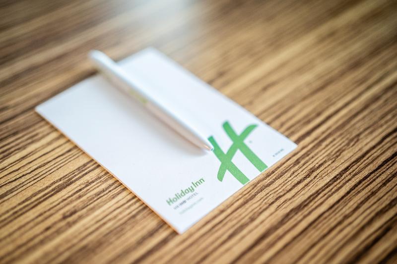 Holiday Inn Stevenage By Ihg Экстерьер фото